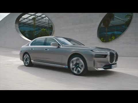 BMW i7 - TƯƠNG LAI TRONG TẦM TAY