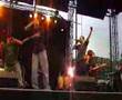 club hit (live at the uitmarkt 2006 Amsterdam)