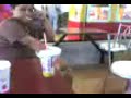 pulgarcito haciendo magia 1