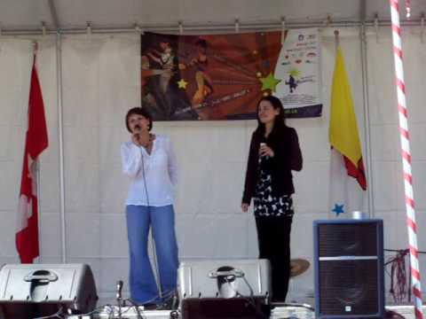 Throat Singers Canada Day Iqaluit 2007