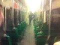 sneeuwballe gevecht in Tram!