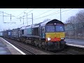 Here we have Coatbridge, a good place for freights, mostly coals to and from Longannet Power station. At the start of the video, we see 92017, 'Bart the Engine', sitting in Mossend Yard, along with many other electric locos (86/90/92's) including 90036, in Railfreight Distribution livery. We then see the star of the show, which is 66152 working 6G08 Hunterston to Longannet. Afterwards we see 66423 work 4M82 from Coatbridge, 66037 working 6N35 to Grangemouth from Mossend, 66011 working 4R08 from Longannet to Hunterston and finally a small treat from Cumbernauld which is 66053 working 4D47 from Inverness to Mossend. Thanks for watching :)
