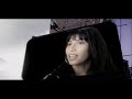 zaho et la scene
