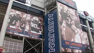 Video: Proper Fitting with Schutt Helmets