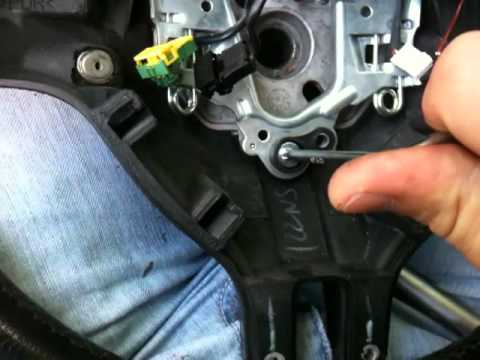 D.I.Y.:how to install the steering wheel m3, bmw e46 part 3