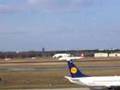 videos de Fokker 100 of Air Berlin, landing in Berlin Tegel