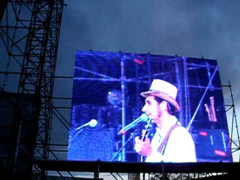Serj tankian - live in concert - hungary - budapest 2007 - man va salar