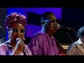 amadou & mariam - le r�alit� - (live jools holland 2005)
