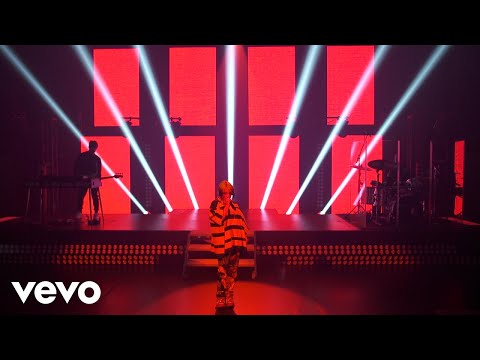 Billie Eilish - Therefore I Am (Live From The ARIAS)