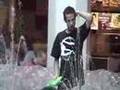 Brosse-Story fontaine shampoing