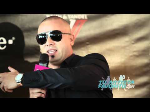 Wisin & Yandel Conferencia de Prensa Los Vaqueros 2 @ Tu Artista Favorito (2011)