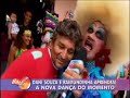 Dani Souza e Raimundinha aprendem a dança da bicicletinha na Bahia