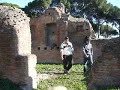 el riveri visita la kely romana del juanan