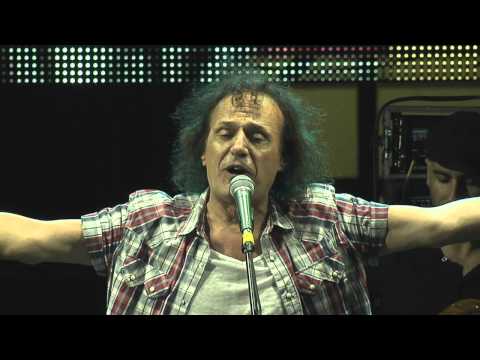 ΚΟΥΡΣΑΡΟΣ - Λάκης Παπαδόπουλος & Βασίλης Παπακωνσταντίνου - Ο Κουρσάρος GetGreekMusic - Ο μεγαλύτερος κατάλογος ελληνικής μουσικής ♫ Website: http://www.getgreekmusic.gr...