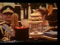 حضور اعليحضرتين و والاحضرت ولايتعهد در آرامگاه رضا شاه كبير (اسفند 2536)