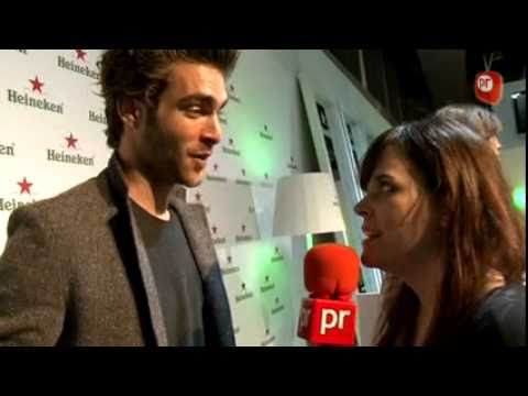 Jon Kortajarena; de modelo a diseñador para Heineken 