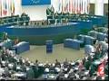 www.visitezmonsite.com martin schulz a demand� � ce que jean marie le pen ne puisse pas faire le discours lors de la prochaine session du parlement europ�en apr�s le prochain mandat europ�en en juin 2009 en tant que doyen, en l'accusant d'�tre un n�gationiste et d'autres calomnies. soit schulz est le plus con de tous les politiciens de la terre soit il utilise les techniques de fourbes dont les socialo-communistes sont devenus les ma�tres et les autres les �l�ves mentez, mentez il en restera toujours quelque chose. peu importe les moyens aussi malhonn�tes soient-ils, pour parvenir � leur objectif id�ologique. les m�dias fran�ais s'empressent bien s�r de relayer l'information et d'entretenir la confusion dans l'esprit des gens qui ne s'int�ressent pas plus que �a � la politique. si on prend le temps d'analyser la phrase de le pen sans pr�jug�s, elle est tout � fait vraie, c'est l'�vidence m�me, mais personne ne prend le temps de l'expliquer de la d�cortiquer, non c'est plus facile de huer et de condamner en disant n'importe quoi, honte sur tous ceux qui cautionnent ou participent � ce genre de 