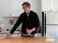 Cose con cui fare pratica prima di un viaggio negli USA: aprire una birra con l'avambraccio http://www.youtube.com/watch?v=smPMlSPsKXQ