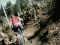 Video z bikeparku v německém Geisskopfu cca 40 km od Železné Rudy; záběry z downhill tratě, z 4x a dualky, záběry z helmy