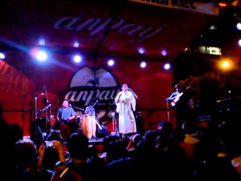 Susana Baca y La Tarumba ofrecieron un espectáculo por el aniversario del CCE Lima