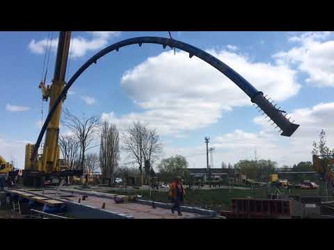 Bogen für neue Brücke in Erfurt eingeschwenkt