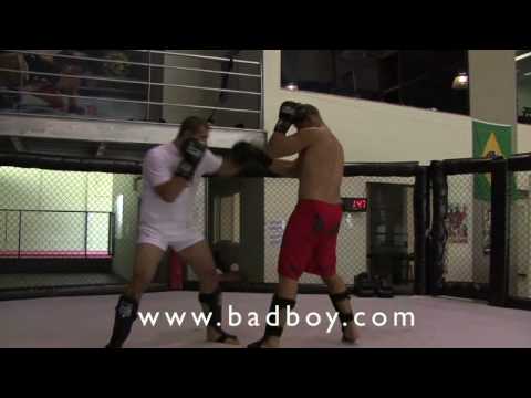 Mauricio Shogun Rua et Junior Cigano Dos Santos qui s'entraine