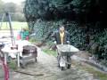 videos de Deep Flow macht faxen mit seiner Schubkarre!!!