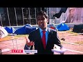 Reporter in New Zealand Forgets His Lines