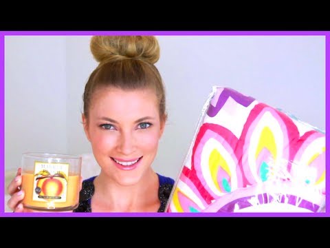 allthatglitters21 - MakeupMAYhem: A new video every other day in May! MakeupMAYhem Day 7: https://www.youtube.com/watch?v=lzQuOdX3uzM My Twitter!: http://www.twitter.com/ellefow...