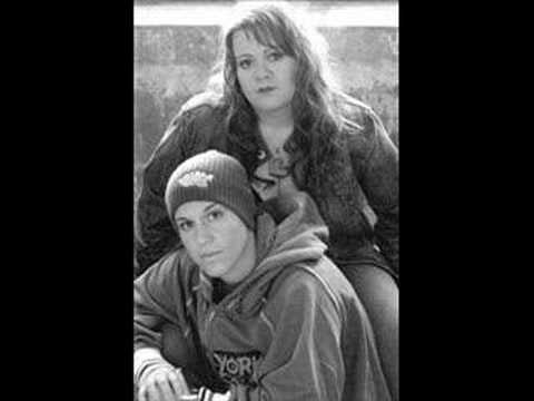 God-des & She - Stand Up