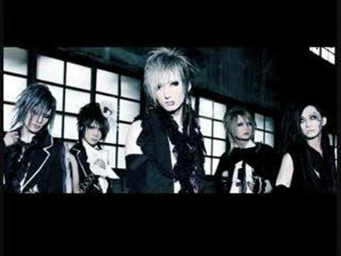 Matenrou Opera's song Twilight Parade, from the mini album GILIA!