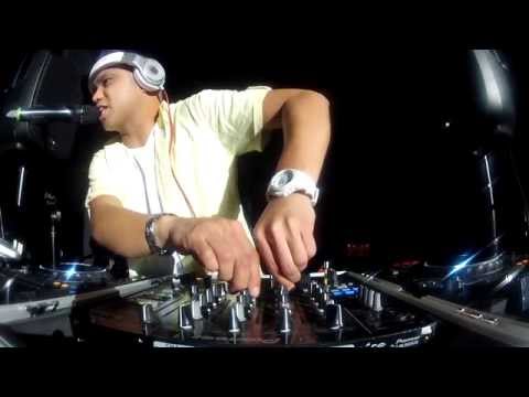Flipside B96 Summerbash 2014 Live Performance