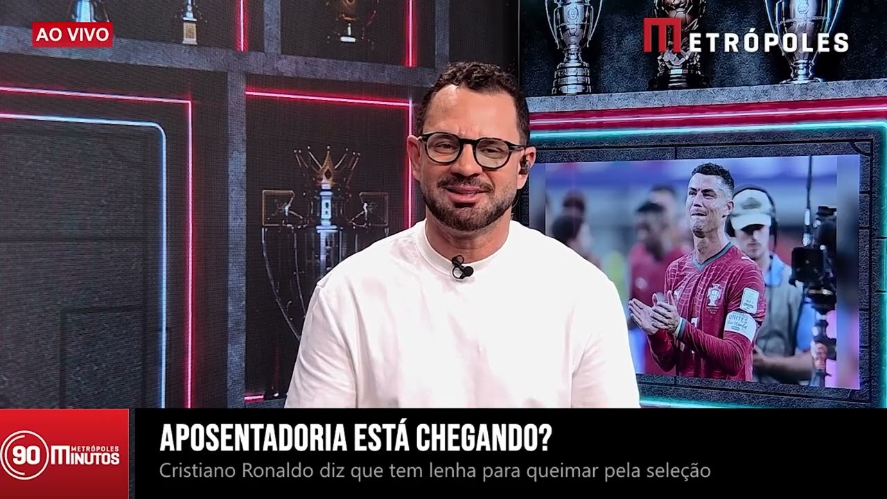 Cristiano Ronaldo diz que tem muita lenha para queimar pela seleção