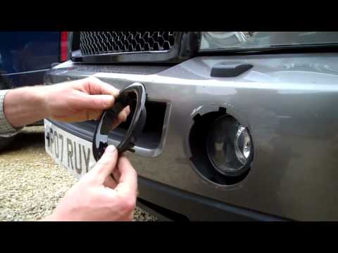 How to change front fog lamp bezels on a Range Rover Sport