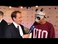 CRO kann sich noch alleine die Zähne putzen... und freut sich auf den.. | BAMBI 2012 | ARD