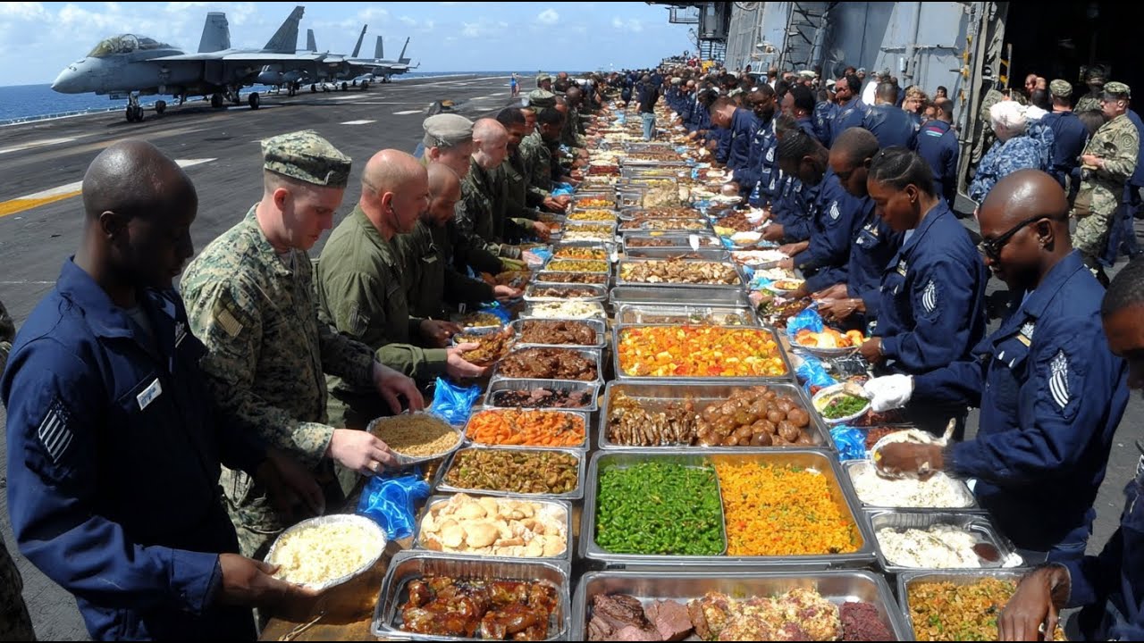 How Aircraft Carrier Crews Eat, Shower & Sleep on Aircraft Carrier