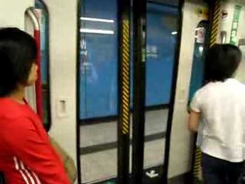 港鐵K-train列車開關門再次失敗