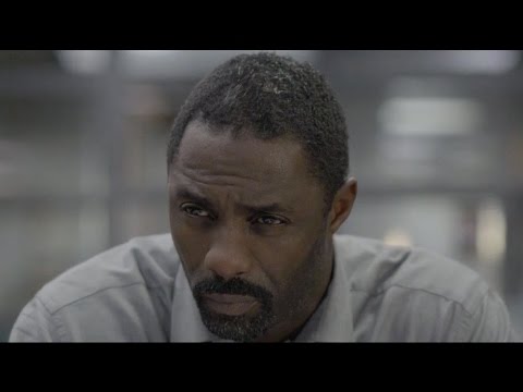 Idris Elba Plays James Bond