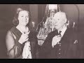 joan sutherland sings with ryland davies in franco leoni's opera in one act. john alldis choir. national philharmonic orchestra. r.bonynge 1977
cast includes tito gobbi, huguette tourangeau, clifford grant, richard van allen.
photo montage of joan, again in very good company: 
tito gobbi, renata tebaldi, elisabeth schwarzkopf, lisa della casa, tullio serafin, alfredo kraus, franco corelli, leopold stokowski, pavarotti, spiro malas, carlo bergonzi, marilyn horne, cesare siepi, cornelis opthof, andre montal, john alexander, clifford grant, tonina dorati, peter sellers, britt ekland, sir david webster, mirella freni, geraint evans, ernest blanc, ilva ligabue, sir john gielgud, amelita galli-curci, gianni raimondi, mario zanasi, vera magrini, peter john hall, edith coates, richard lewis, michael langdon, tippet, michel roux, marie collier, john dobson, alan vautrain, franco tagliavini, bernab� marti, sandro sequi, norman ayrton, lamberto furlan, bernadette cullen.