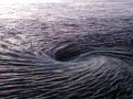 Tourbillon au barrage de la Rance (best whirlpool)