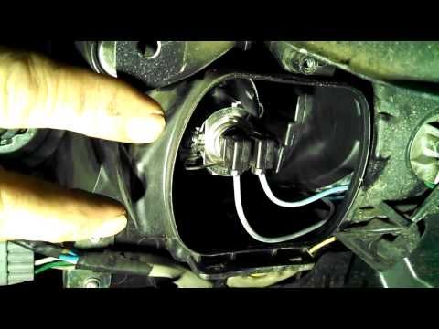 Headlight bulb replacement Subaru Tribeca 2006 – 2012 Install Replace Remove