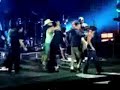 Tim McGraw kicks someone out of show at White River last nig