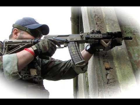 scoutthedoggie - Airsoft guns in action. 1 of over 400 airsoft war videos at http://www.youtube.com/scoutthedoggie Filmed by the No1 YouTube video maker in Scotland, over 120...