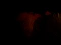 ca dort pas mal sur le canap� et mr lecl�re torture cette pauvre personne fatigu�e...