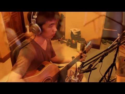 WinkStudios - Cover เพลง ใครคนนั้น Bedroom Audio ร้องนำ & คีย์บอร์ด : เล็ก กีต้า & คอรัส : ฟลุ๊ค ติดตามผลงานพวกเราที่...