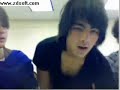 Jonas Brothers Live Chat Kevin and Joe Arm Wrestling