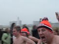 Lenhard en Ron - Nieuwjaarsduik 2009 Lenhard en Ron - Nieuwjaarsduik 2009