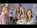 det h�r �r det roligaste jag sett! snacka om att inte kunna ta en f�rlust. vem �r den h�r roliga kvinnan? m�ste vara tidigt 90-tal. tror programmet hette 