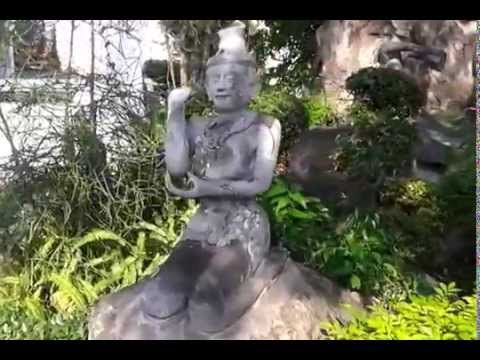 Rishi Datton (Hermit Thai yoga) Wat Pho Bangkok ฤาษีดัดตนวัดโพธิ์ กรุงเทพ
