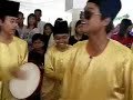 video from a frens wedding.. terkekekek gua tgk ni mamat.. lepakz!